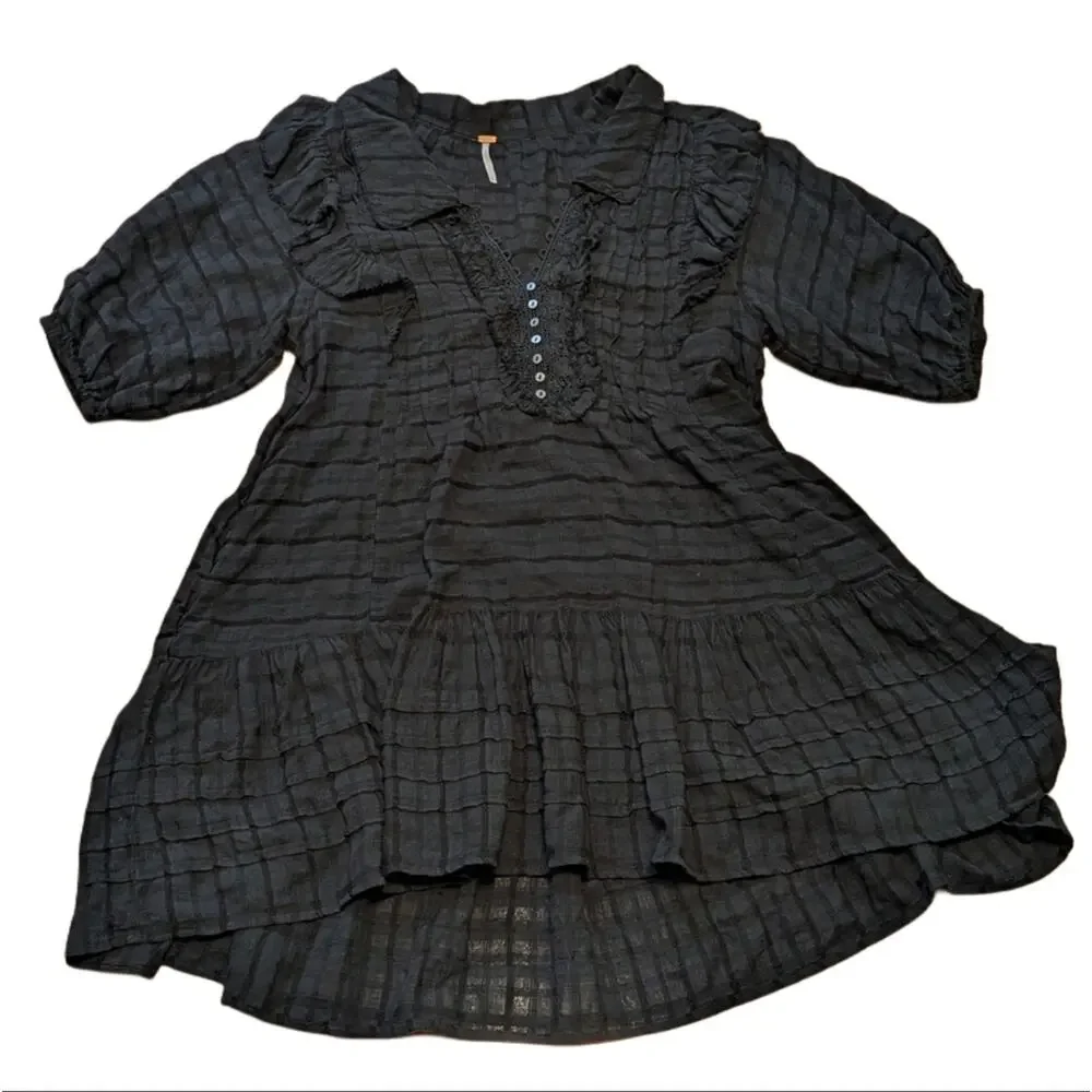 Free People Black Gauze Cotton Elora Eyelet Lace Ruffle Boho Summer Mini Dress